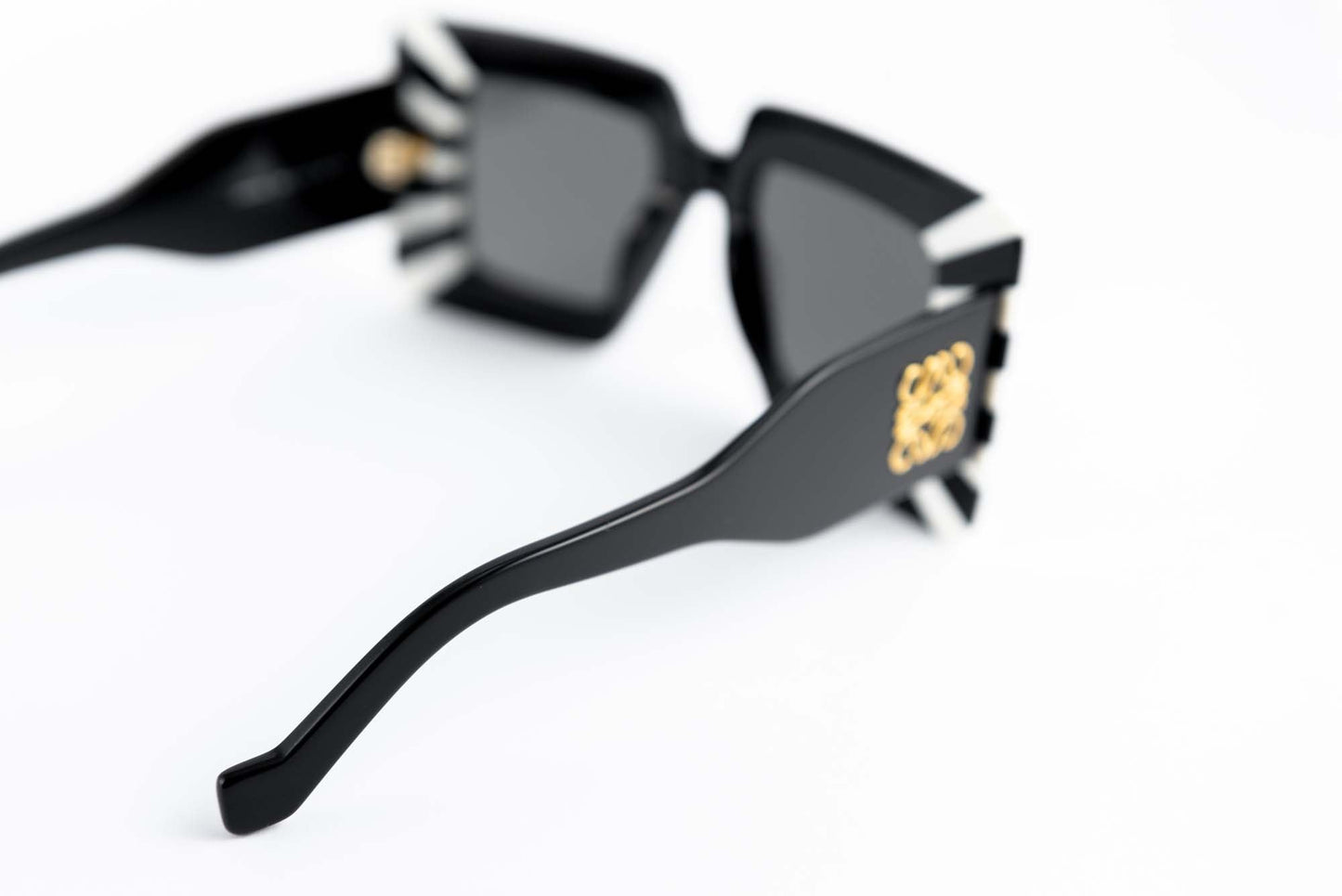 Loewe Occhiali da sole Acetato / Rettangolare LOEWE Occhiale da sole visore Chunky Anagram nero