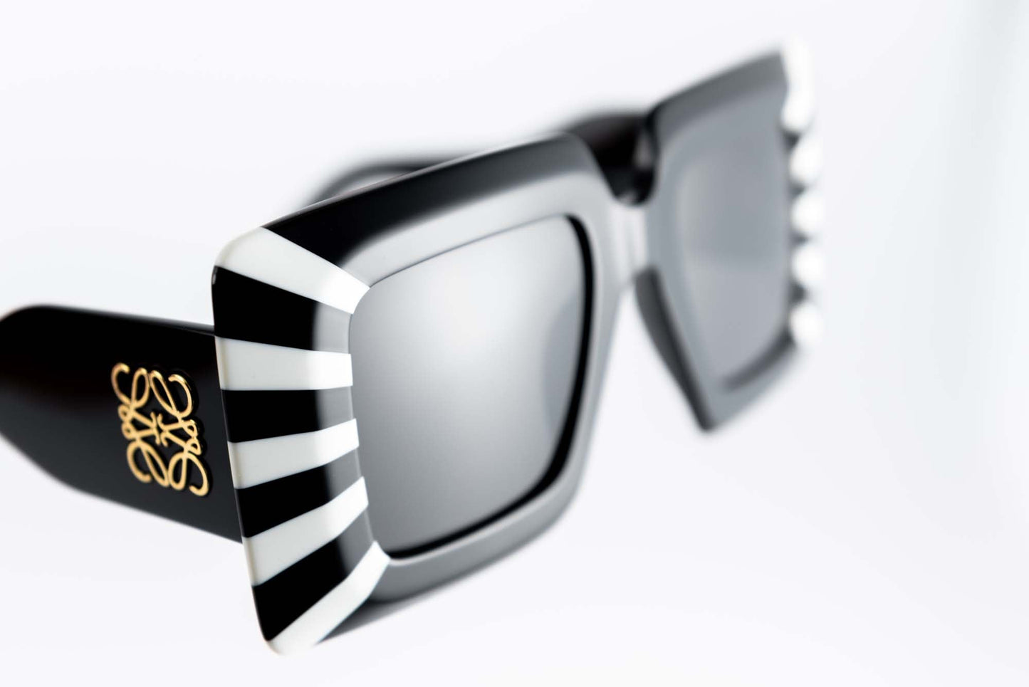 Loewe Occhiali da sole Acetato / Rettangolare LOEWE Occhiale da sole visore Chunky Anagram nero