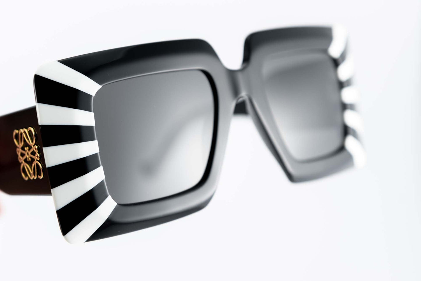 Loewe Occhiali da sole Acetato / Rettangolare LOEWE Occhiale da sole visore Chunky Anagram nero