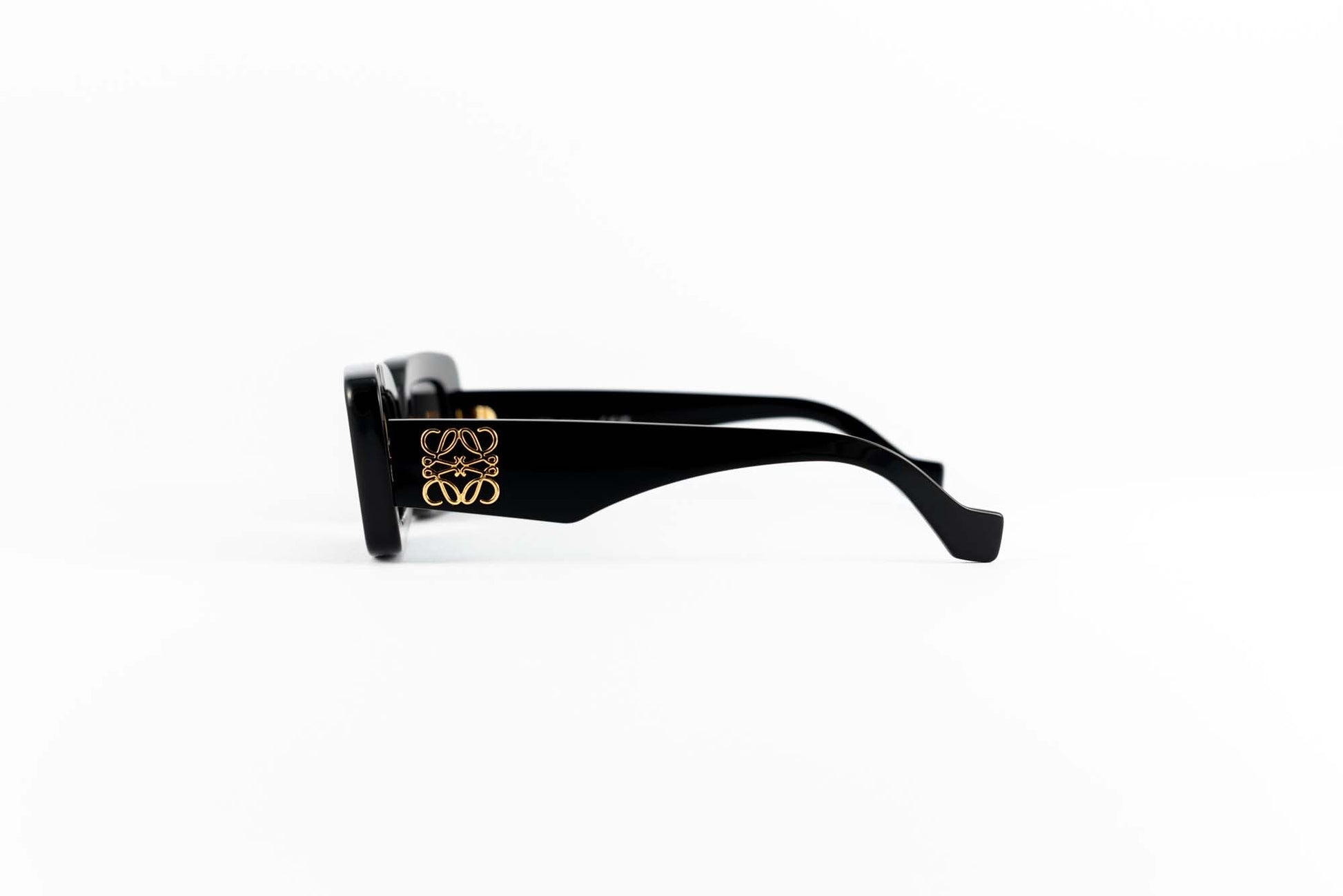 Loewe Occhiali da sole Acetato / Rettangolare Occhiale Loewe squadrato LW40101I colore 4601A