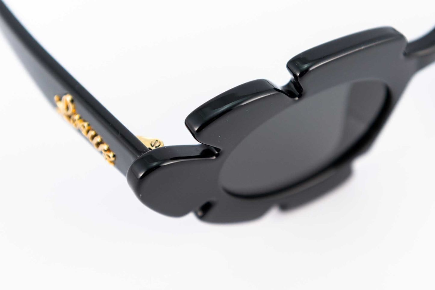 Loewe: Occhiale da sole a fiore in nylon iniettato nero - Spectaclo.com - eyewear store - Occhiali da sole -